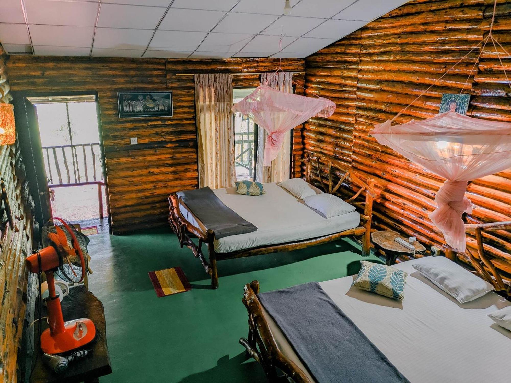 Hilltop Wood Lodge Ella Bagian luar foto